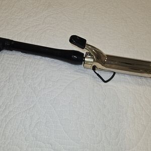 Conair Gold and Black Curling Iron 1.5 Inch Barrel